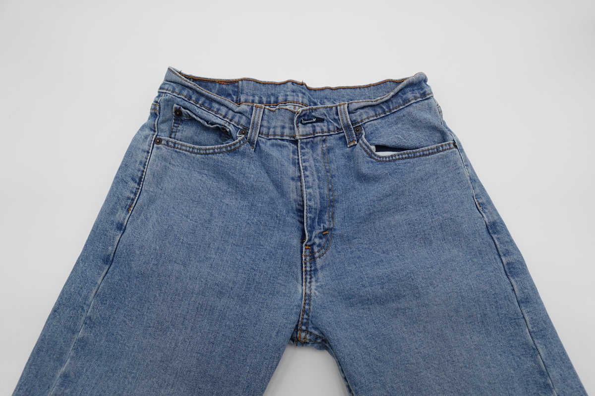 Levi's 505 Jeans W32 L30 Light Blue Denim Classic Fit - Image 2